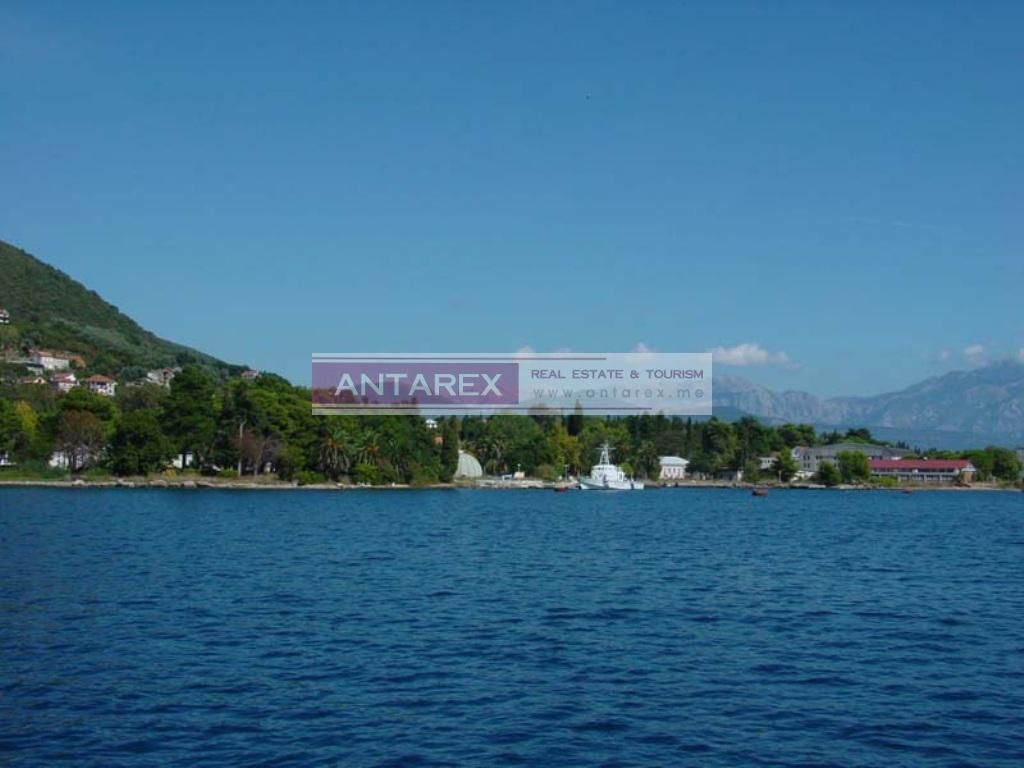 Коммерческая недвижимость в Кумборе, Черногория, 3 600 м² - фото 16