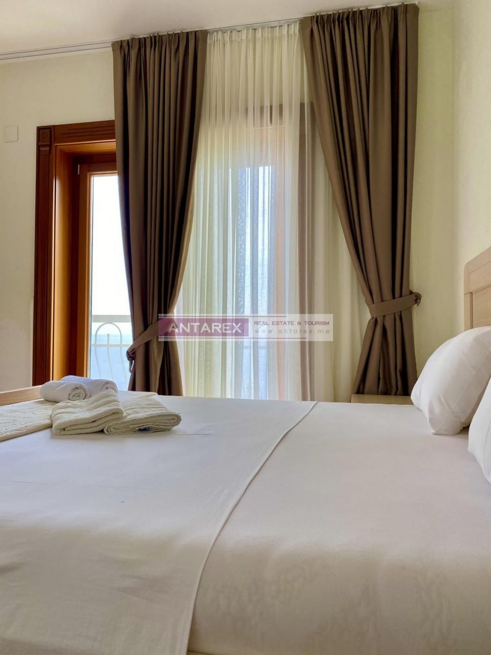 Коммерческая недвижимость в Режевичах, Черногория, 1 300 м² - фото 16