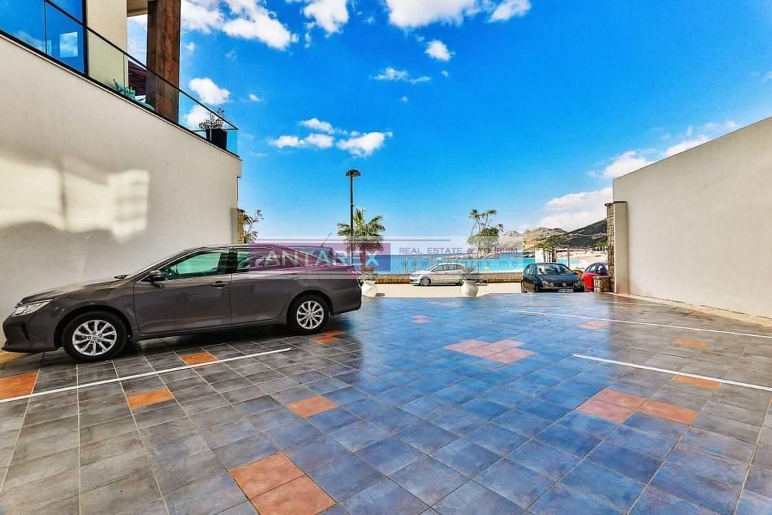 Коммерческая недвижимость в Добра Воде, Черногория, 800 м² - фото 16