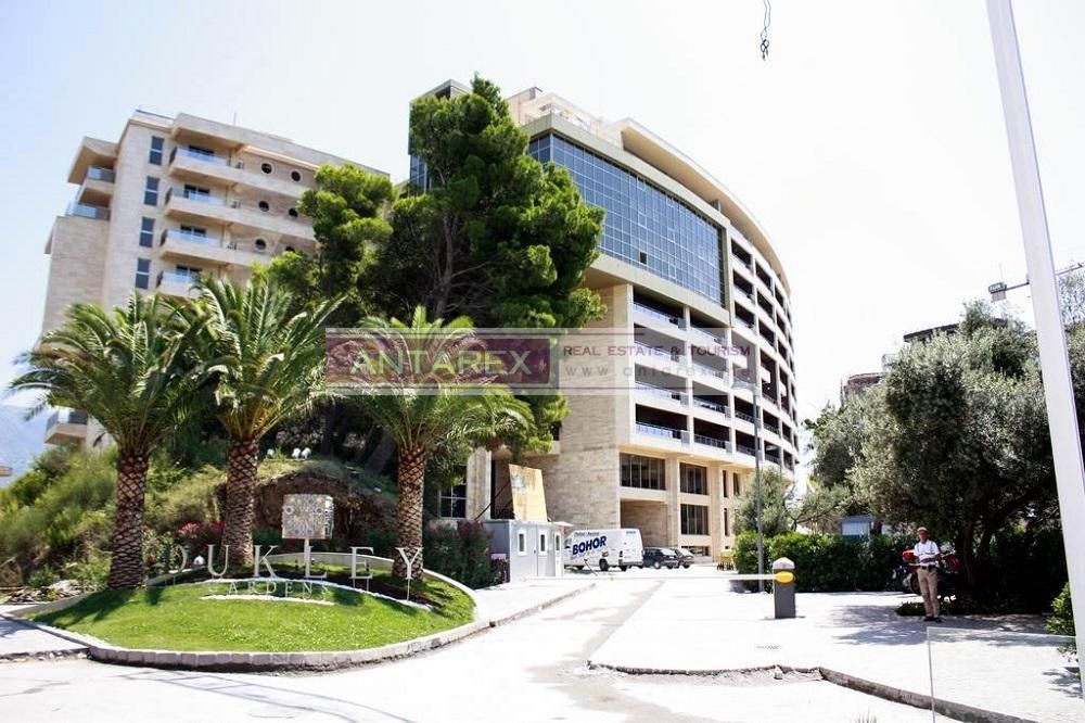 Апартаменты в Бечичи, Черногория, 86 м² - фото 16