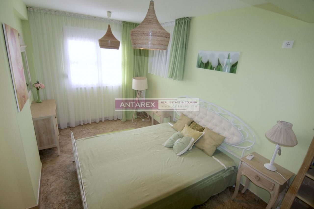 Апартаменты в Добра Воде, Черногория, 164 м² - фото 16