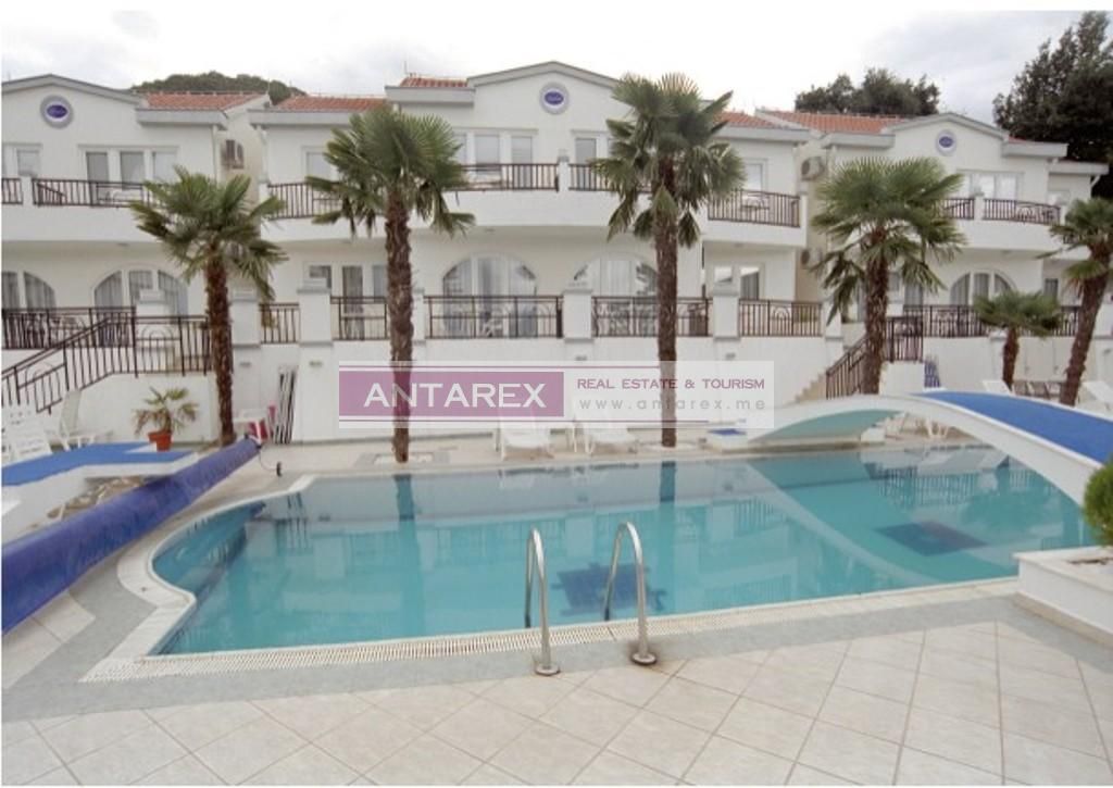 Коммерческая недвижимость в Кумборе, Черногория, 3 600 м² - фото 17