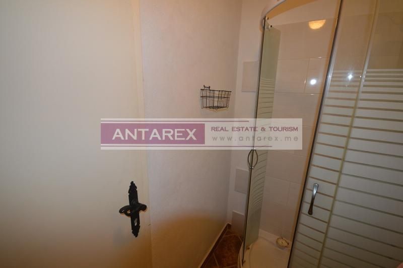 Апартаменты в Херцег-Нови, Черногория, 106 м² - фото 17