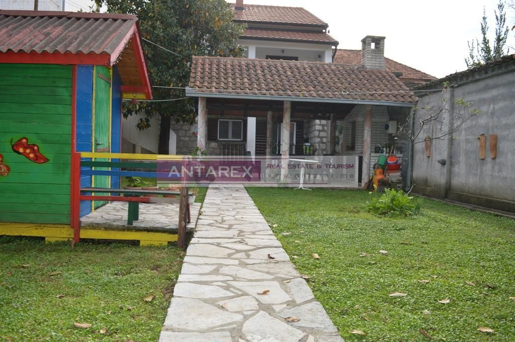 Вилла в Биеле, Черногория, 154 м² - фото 17