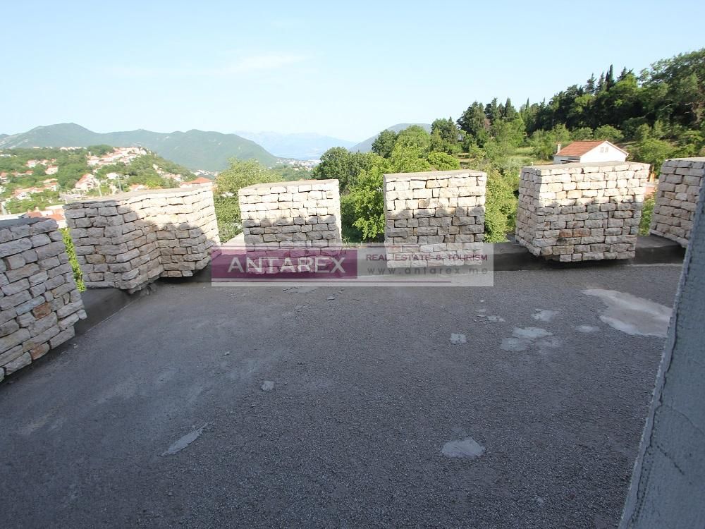 Вилла в Херцег-Нови, Черногория, 418 м² - фото 17