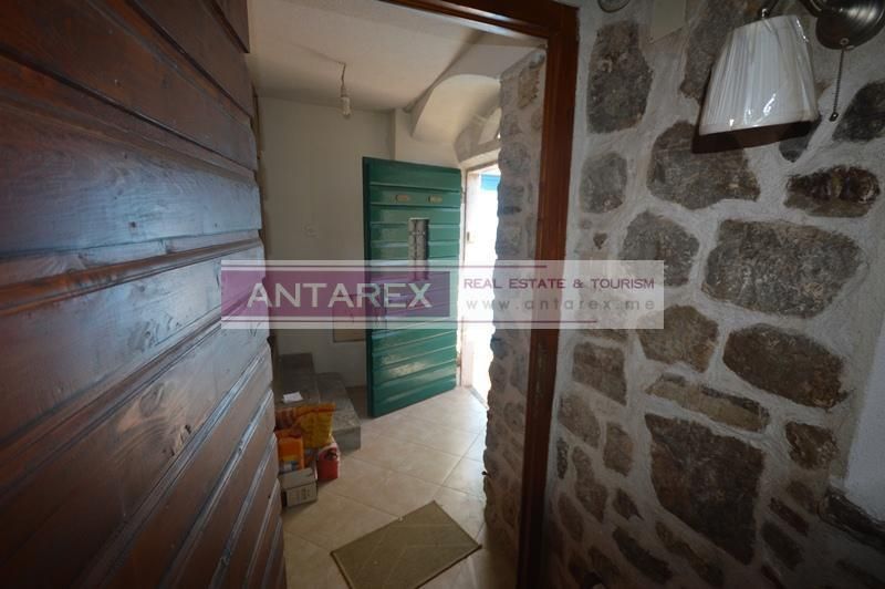 Апартаменты в Херцег-Нови, Черногория, 106 м² - фото 18