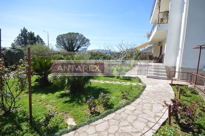 Вилла в Биеле, Черногория, 254 м² - фото 19