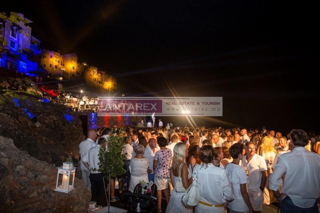 Апартаменты в Радовичах, Черногория, 46 м² - фото 19