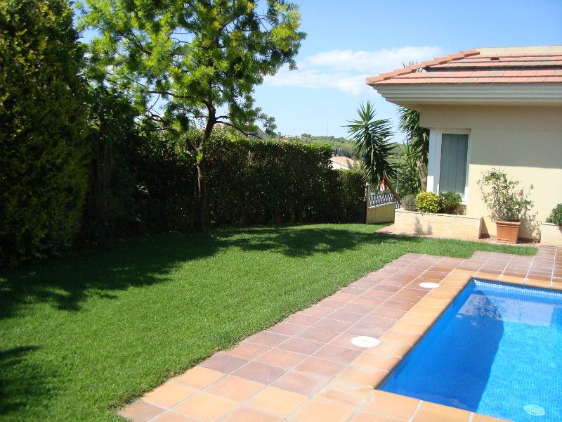 Шале в Барселоне, Испания, 380 м² - фото 4