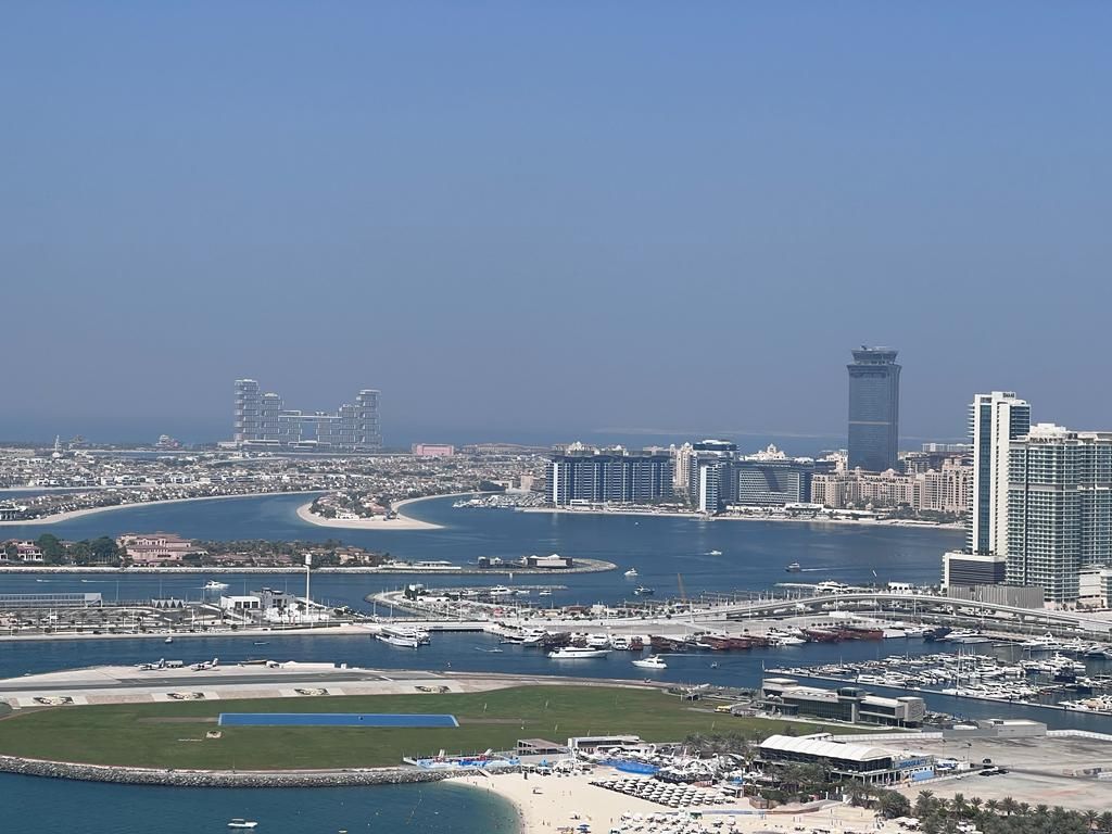Апартаменты в Дубае, ОАЭ, 268 м² - фото 1
