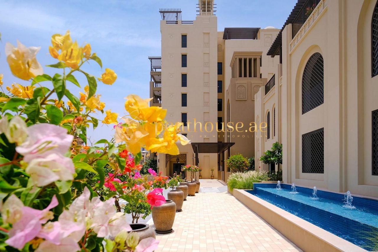Апартаменты в Дубае, ОАЭ, 254 м² - фото 1