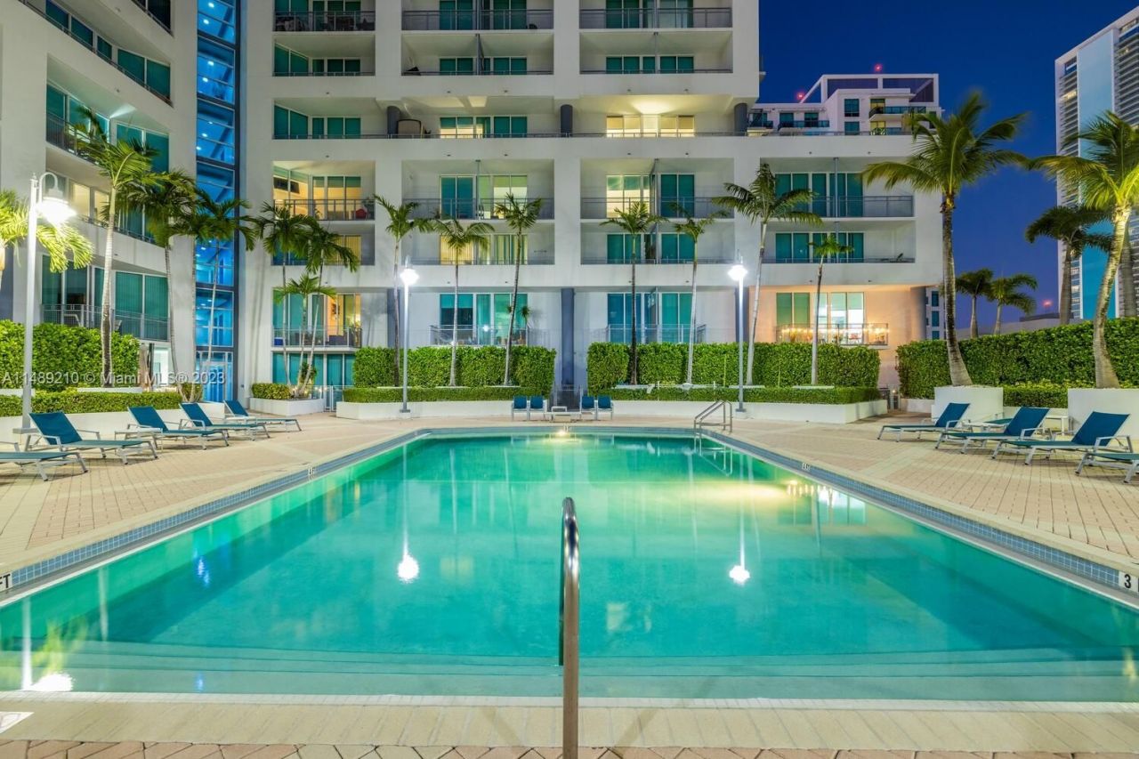 Квартира в Майами, США, 60 м² - фото 13