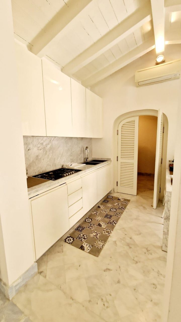 Вилла в Форте деи Марми, Италия, 220 м² - фото 5