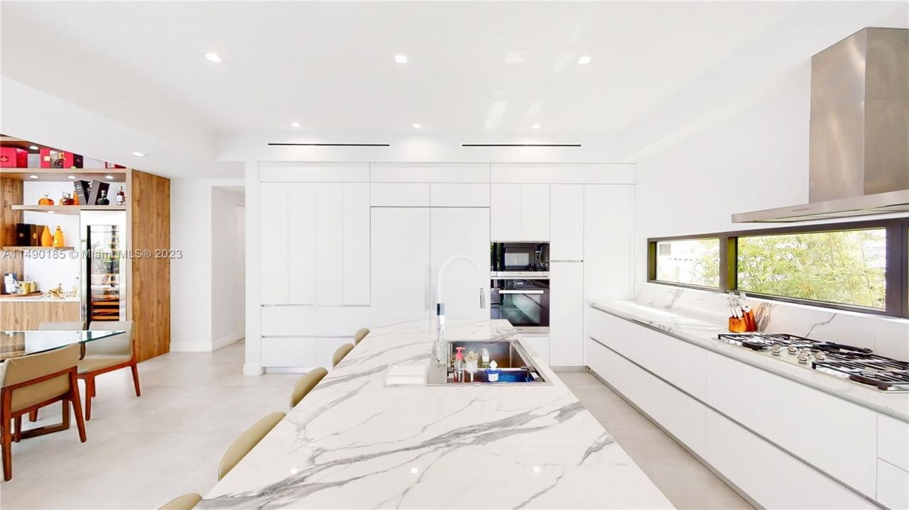 Вилла в Майами, США, 390 м² - фото 8