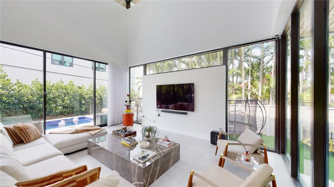 Вилла в Майами, США, 390 м² - фото 5