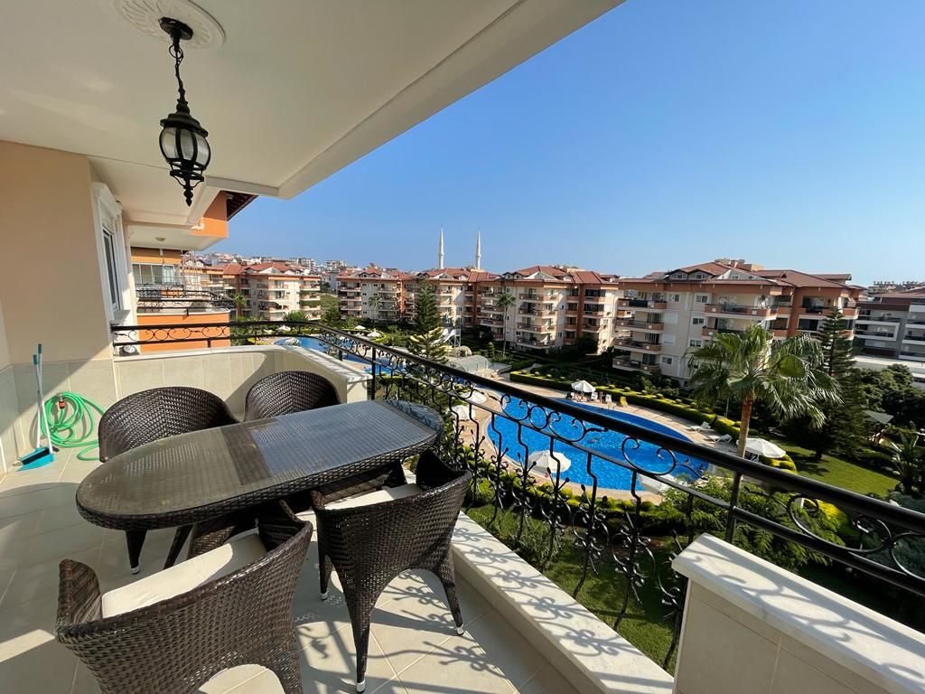 Квартира в Алании, Турция, 225 м² - фото 1
