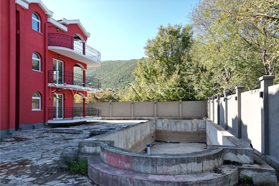 Квартира в Которе, Черногория, 80 м² - фото 9