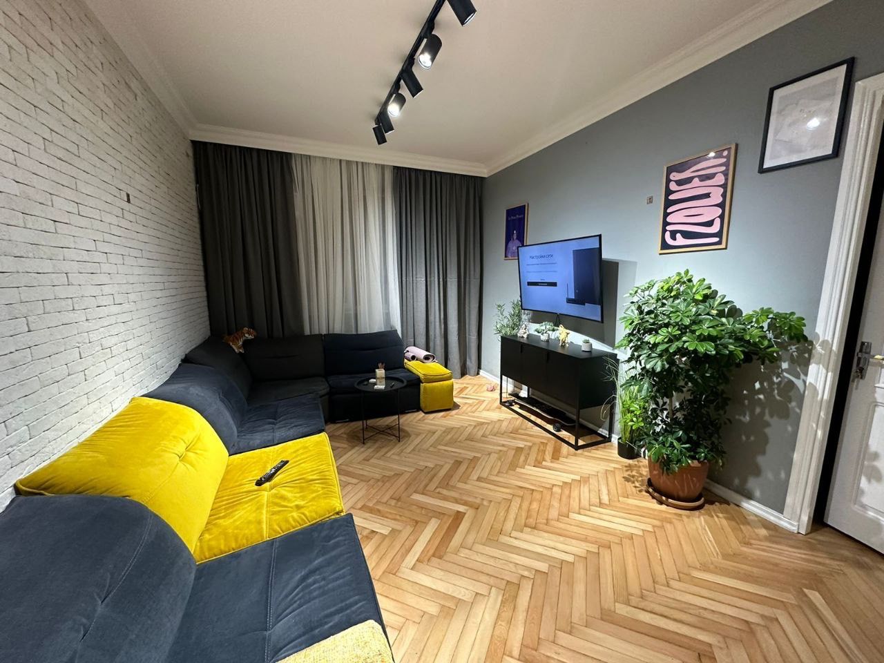 Квартира в Батуми, Грузия, 93 м² - фото 1