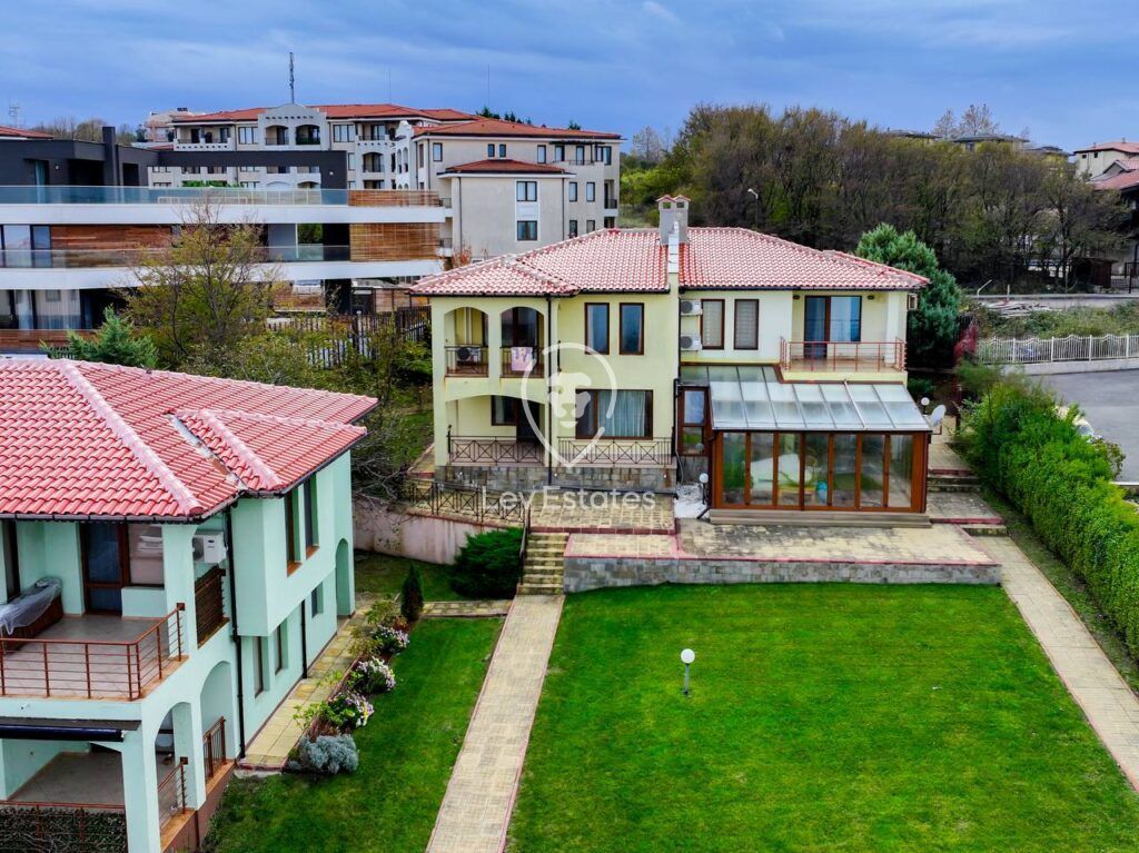 Дом в Созополе, Болгария, 191 м2 - фото 1