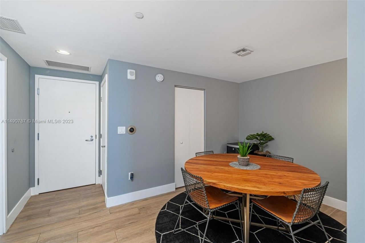 Квартира в Майами, США, 100 м² - фото 13