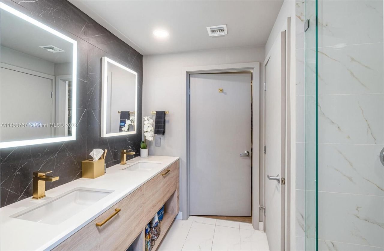 Квартира в Майами, США, 100 м² - фото 11