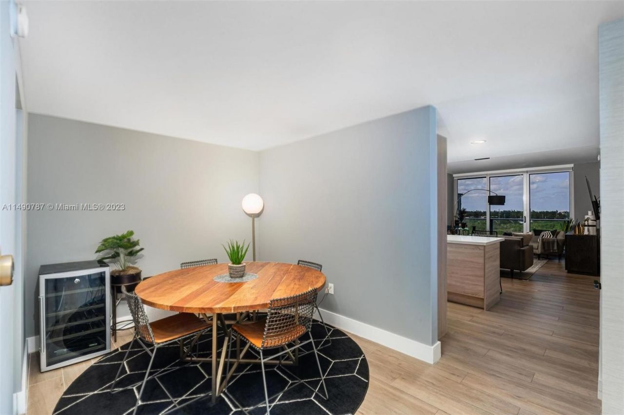 Квартира в Майами, США, 100 м² - фото 9