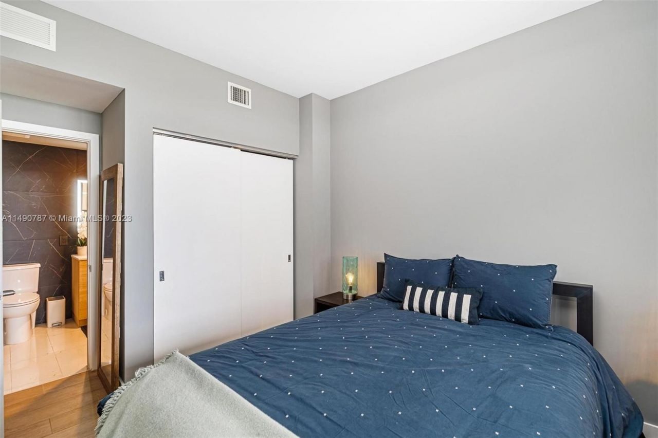 Квартира в Майами, США, 100 м² - фото 15