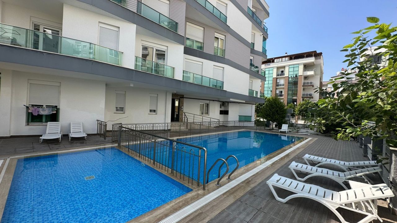 Квартира в Анталии, Турция, 160 м² - фото 1