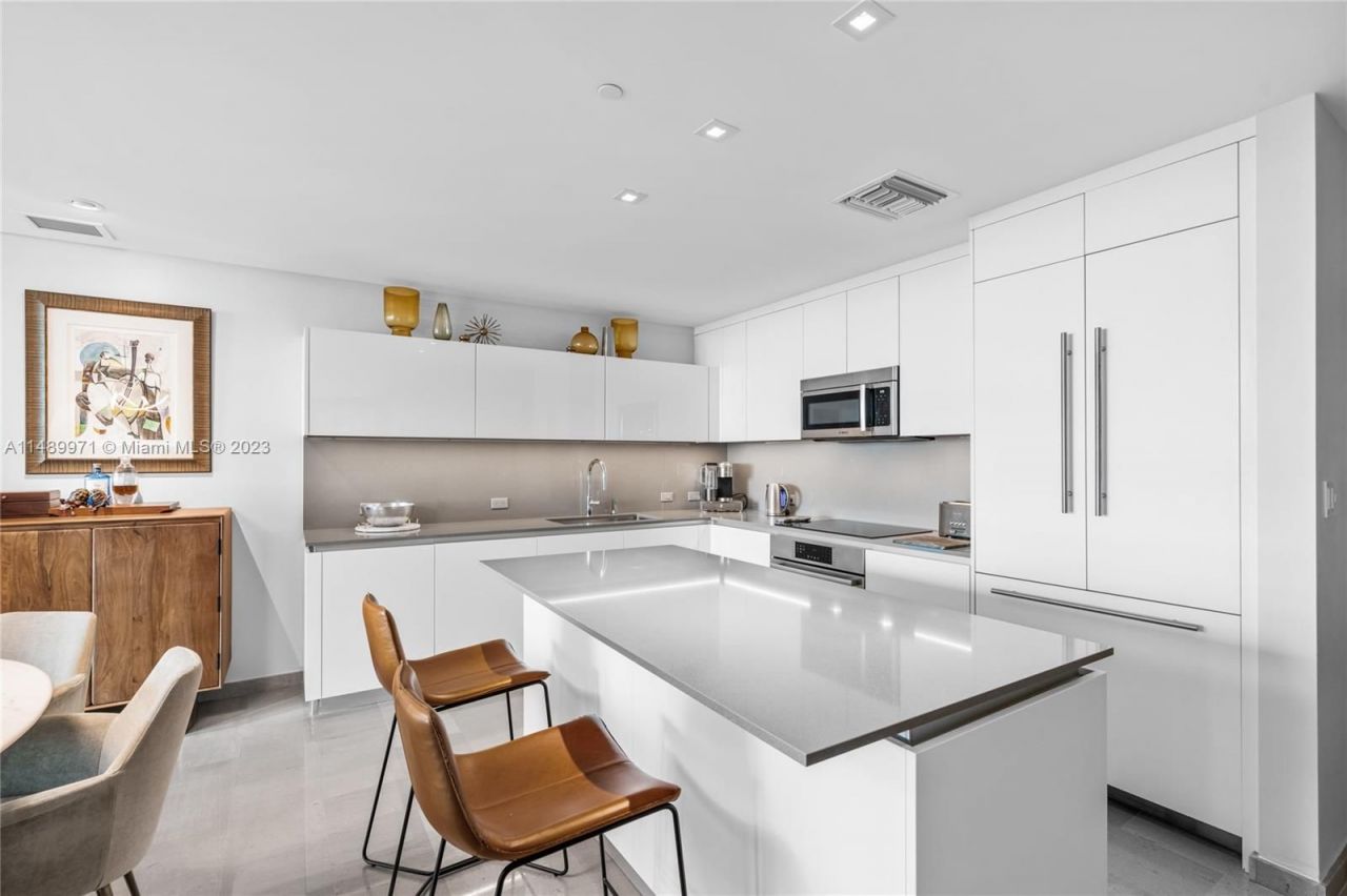 Квартира в Майами, США, 130 м² - фото 8