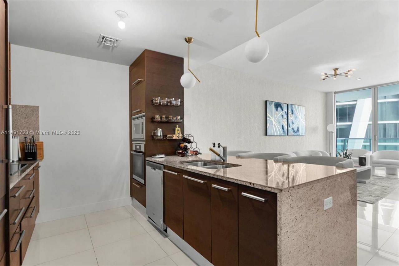 Квартира в Майами, США, 90 м² - фото 4