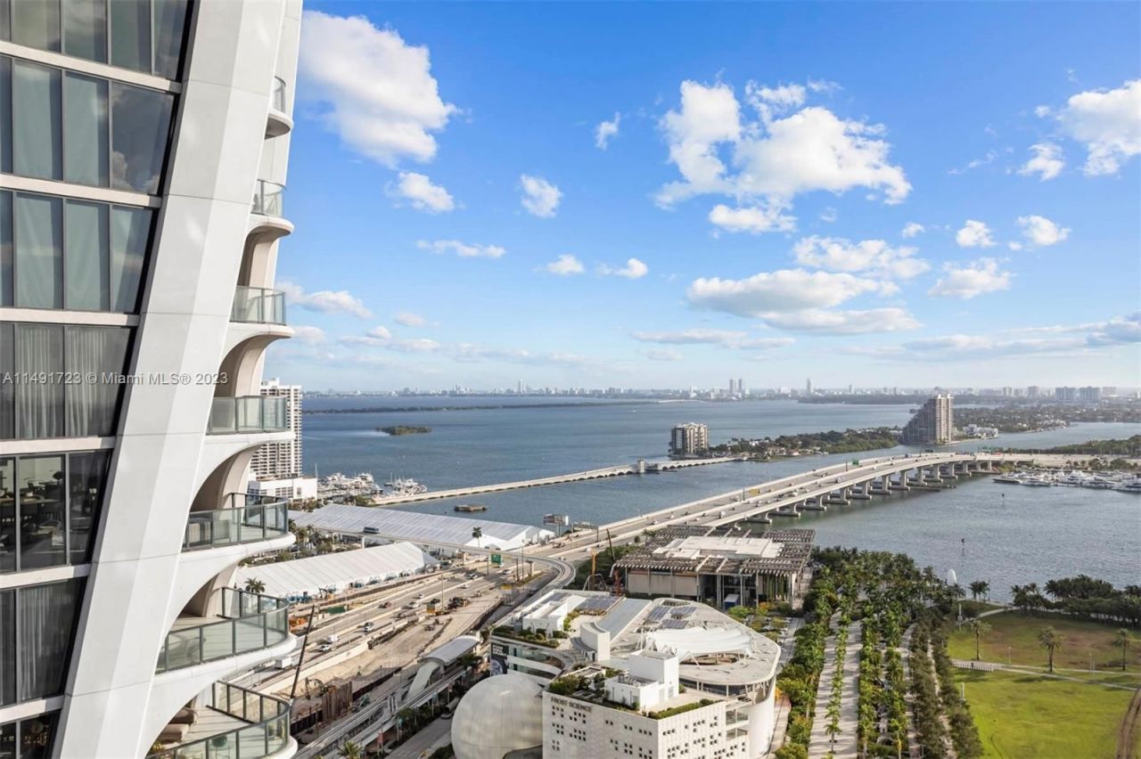 Квартира в Майами, США, 90 м² - фото 11