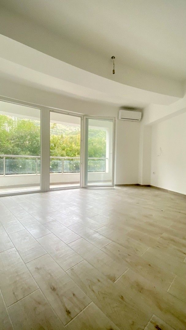 Квартира в Сутоморе, Черногория, 31 м² - фото 1
