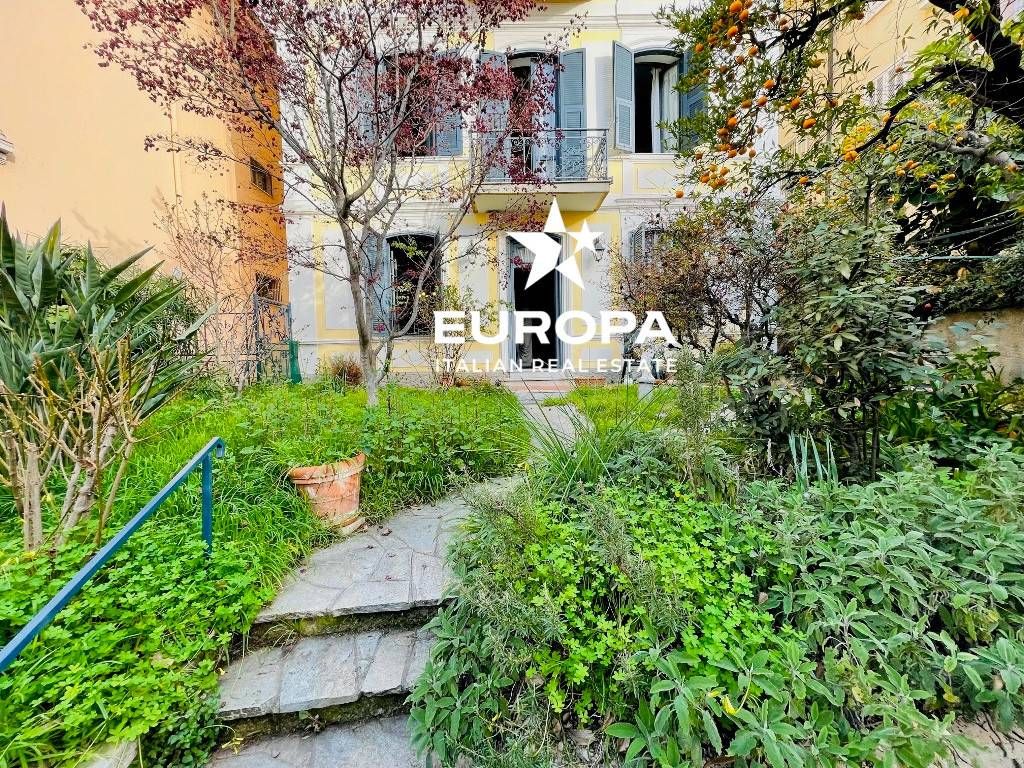 Вилла в Сан-Ремо, Италия, 398 м² - фото 3