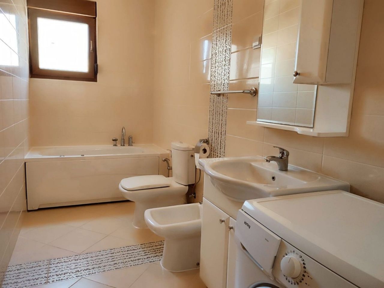 Квартира в Добра Воде, Черногория, 102 м² - фото 10