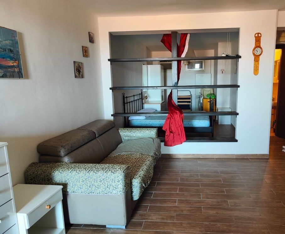 Квартира в Скалее, Италия, 42 000 м² - фото 1