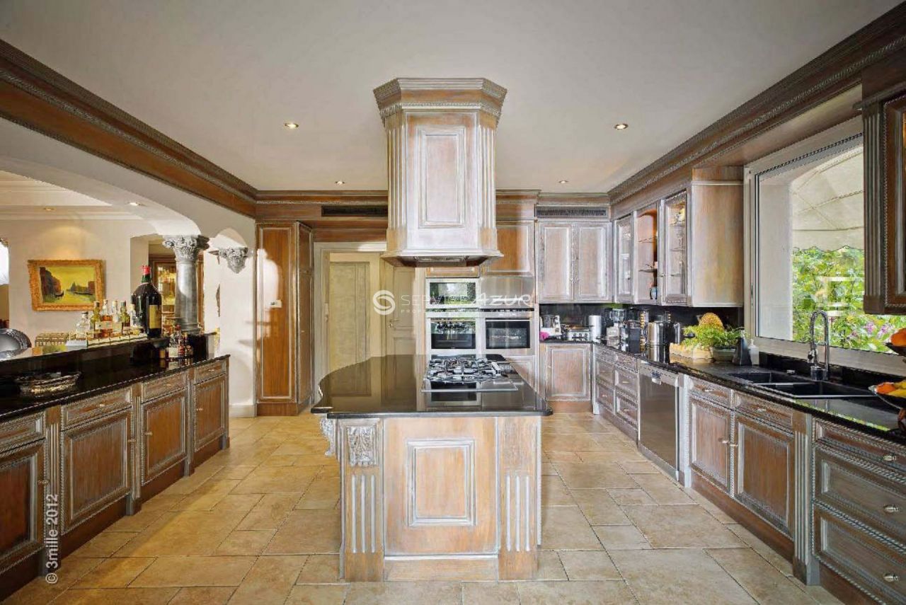 Вилла в Каннах, Франция, 600 м² - фото 12