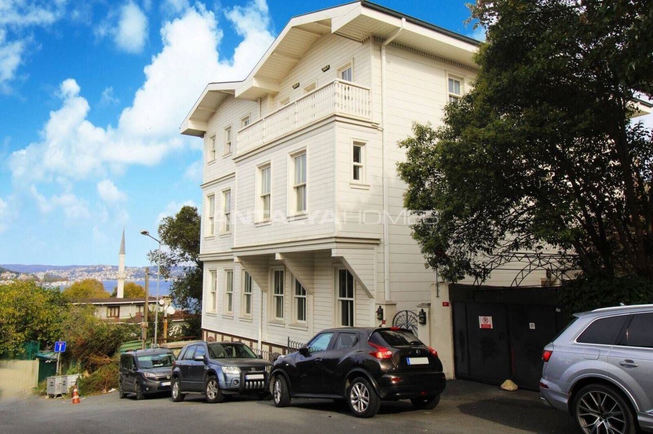Апартаменты в Стамбуле, Турция, 180 м² - фото 1