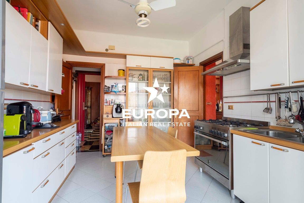 Пентхаус в Сан-Ремо, Италия, 211 м² - фото 10