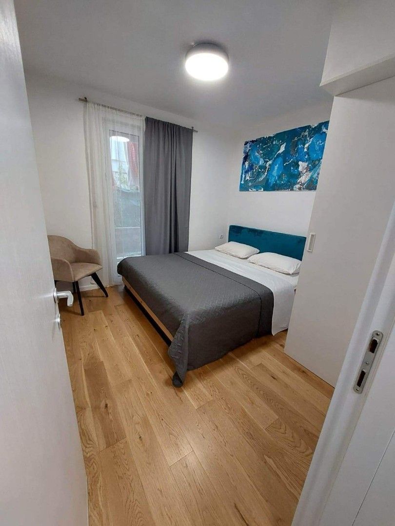 Квартира в Тивате, Черногория, 68 м² - фото 6