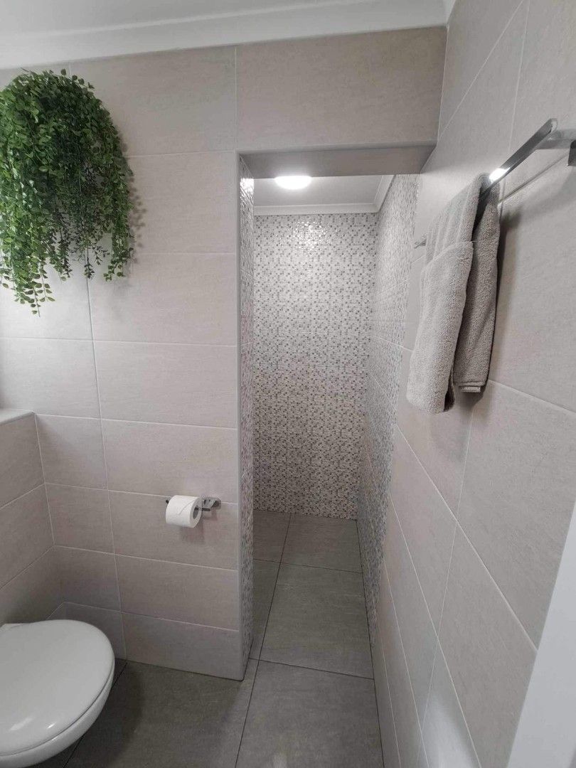 Квартира в Тивате, Черногория, 68 м² - фото 11