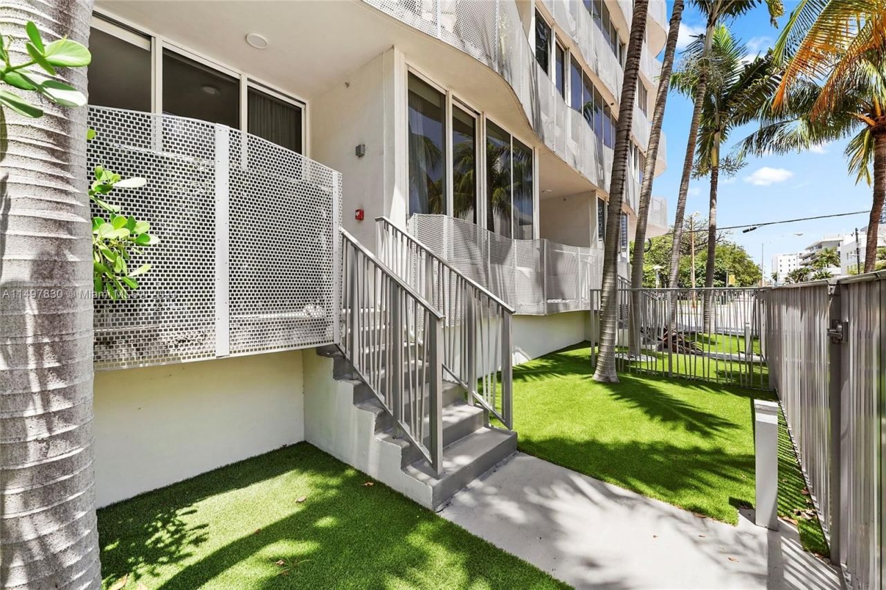 Таунхаус в Майами, США, 73 м² - фото 11