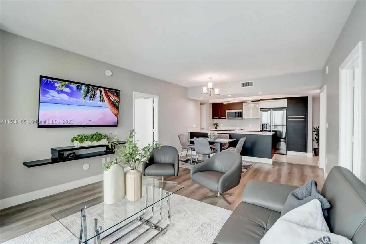 Квартира в Майами, США, 100 м² - фото 12