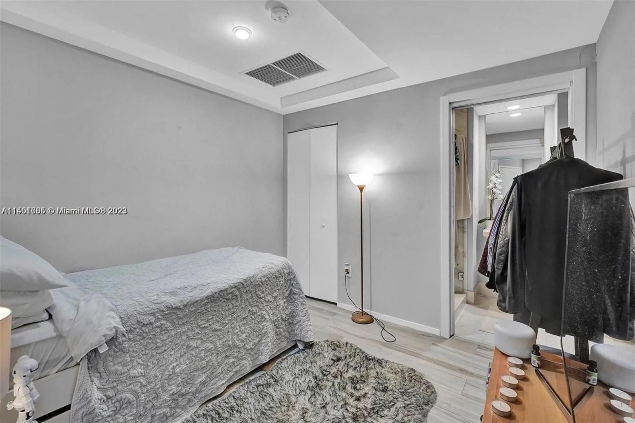 Квартира в Майами, США, 80 м² - фото 12