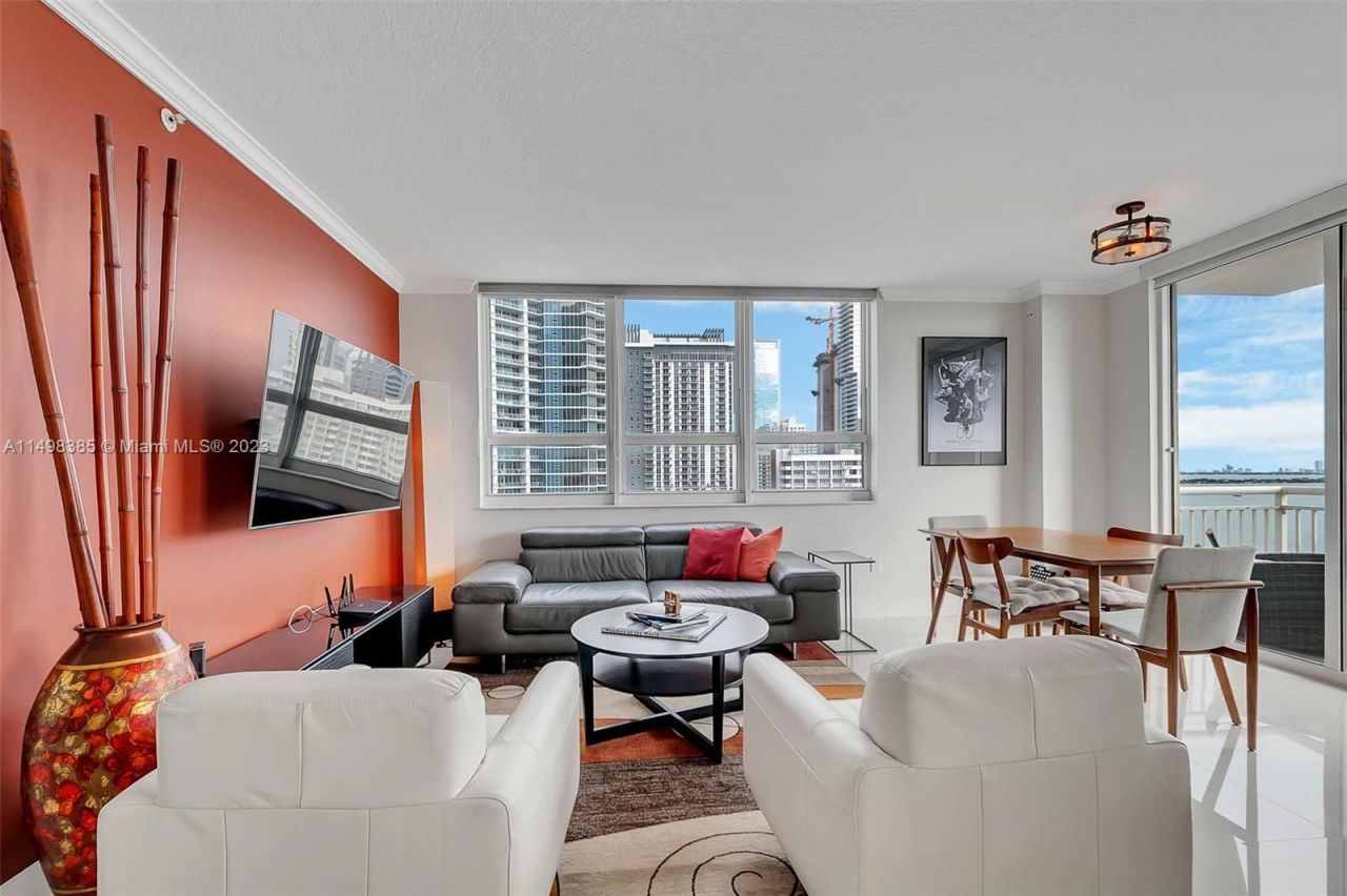 Квартира в Майами, США, 130 м² - фото 7