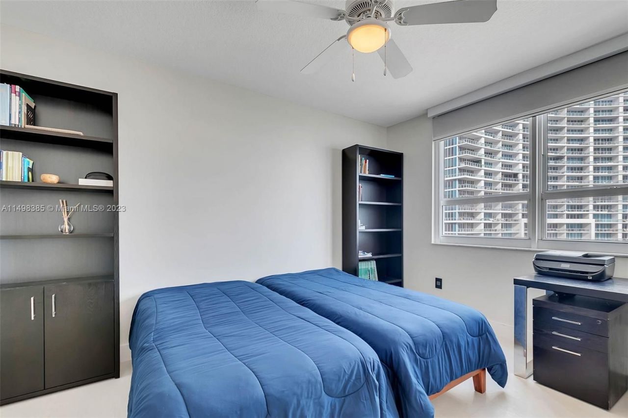 Квартира в Майами, США, 130 м² - фото 14