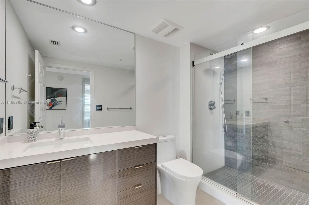 Квартира в Майами, США, 130 м² - фото 12