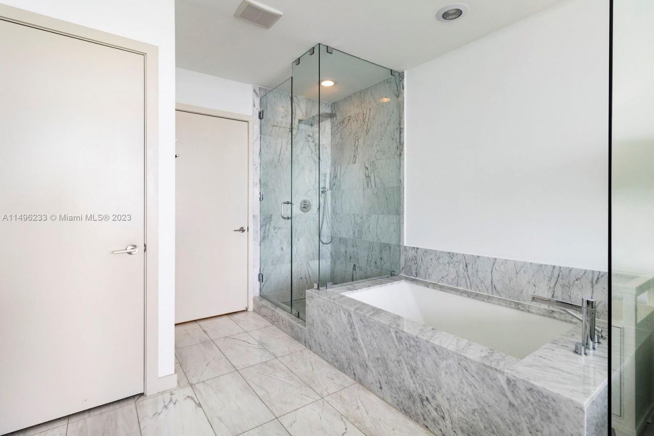 Квартира в Майами, США, 110 м² - фото 13