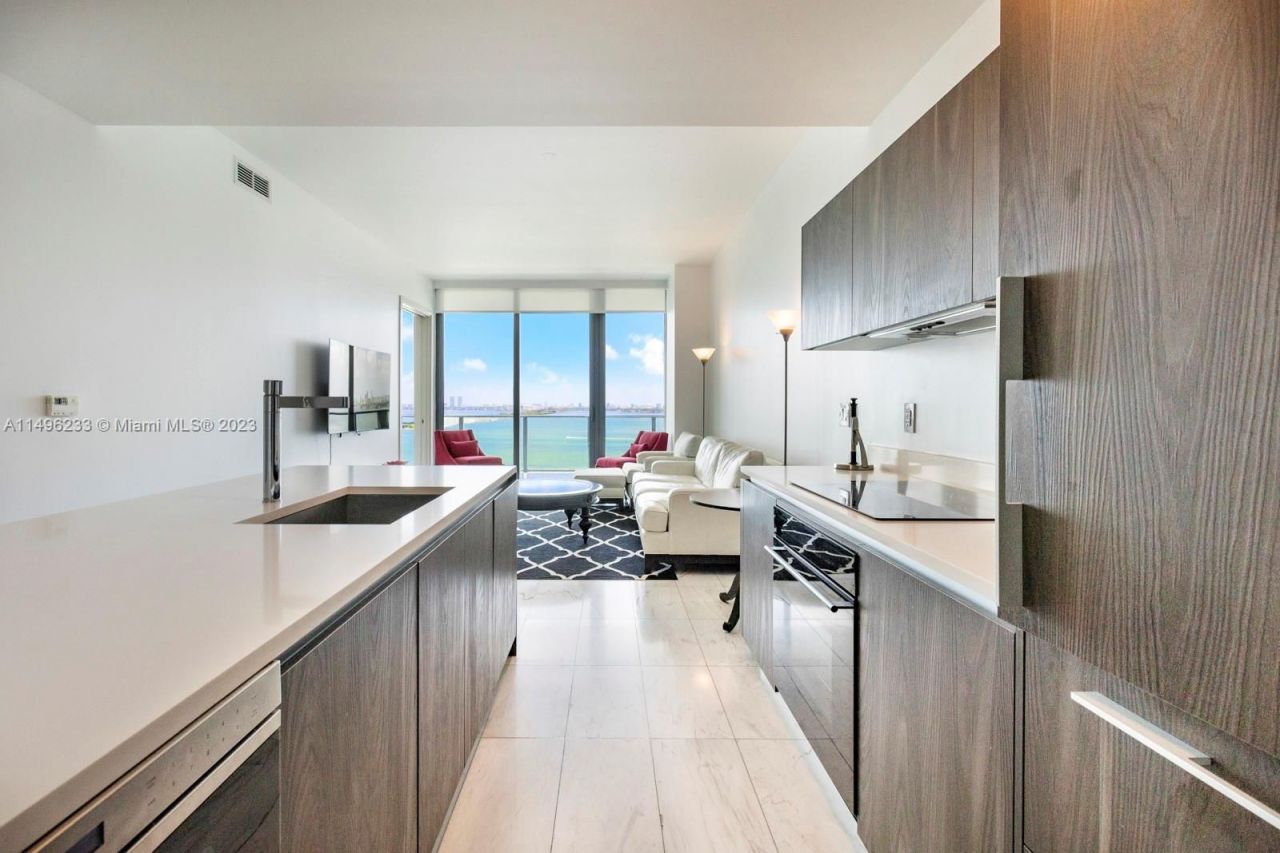 Квартира в Майами, США, 110 м² - фото 2