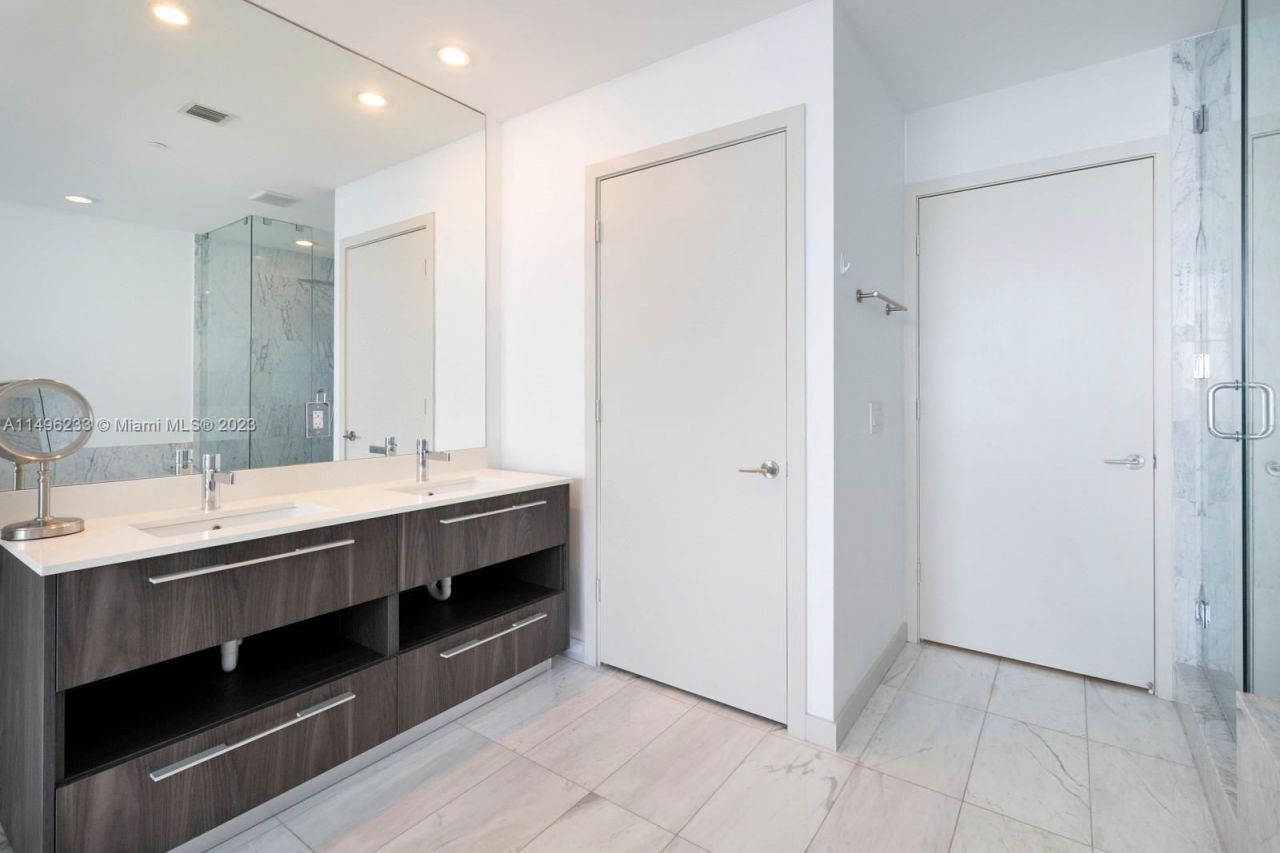 Квартира в Майами, США, 110 м² - фото 14