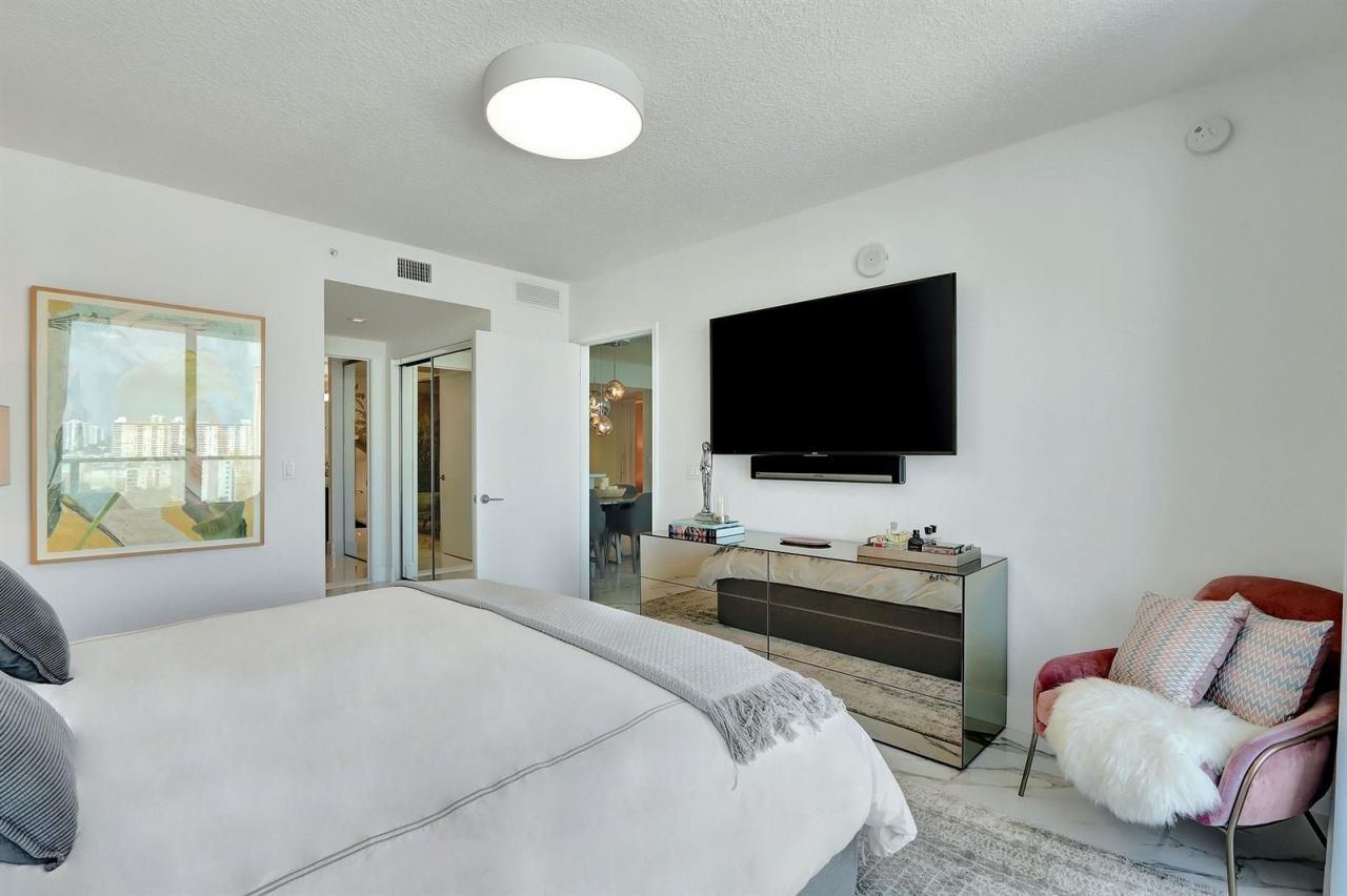 Квартира в Майами, США, 140 м² - фото 9